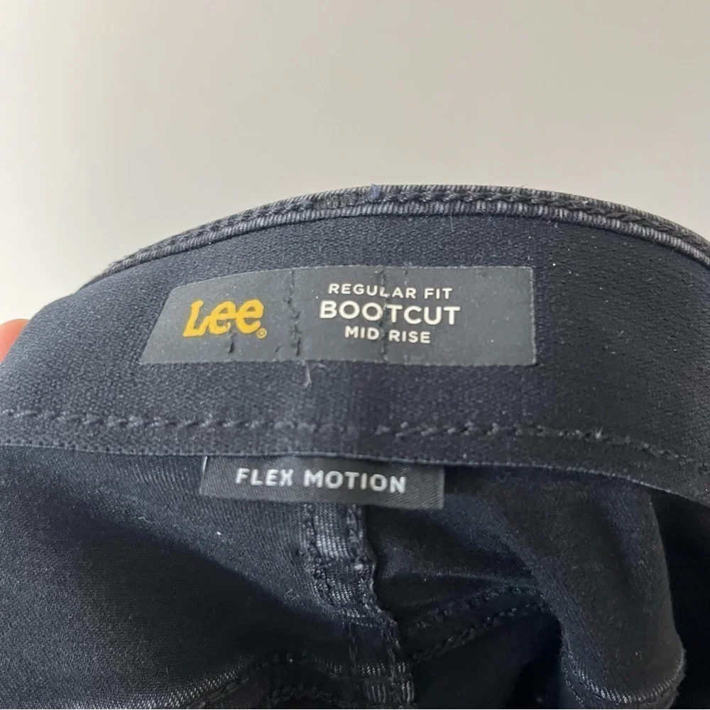 Lee‎ Regular Fit Bootcut Mid Rise Flex Motion Black Jeans